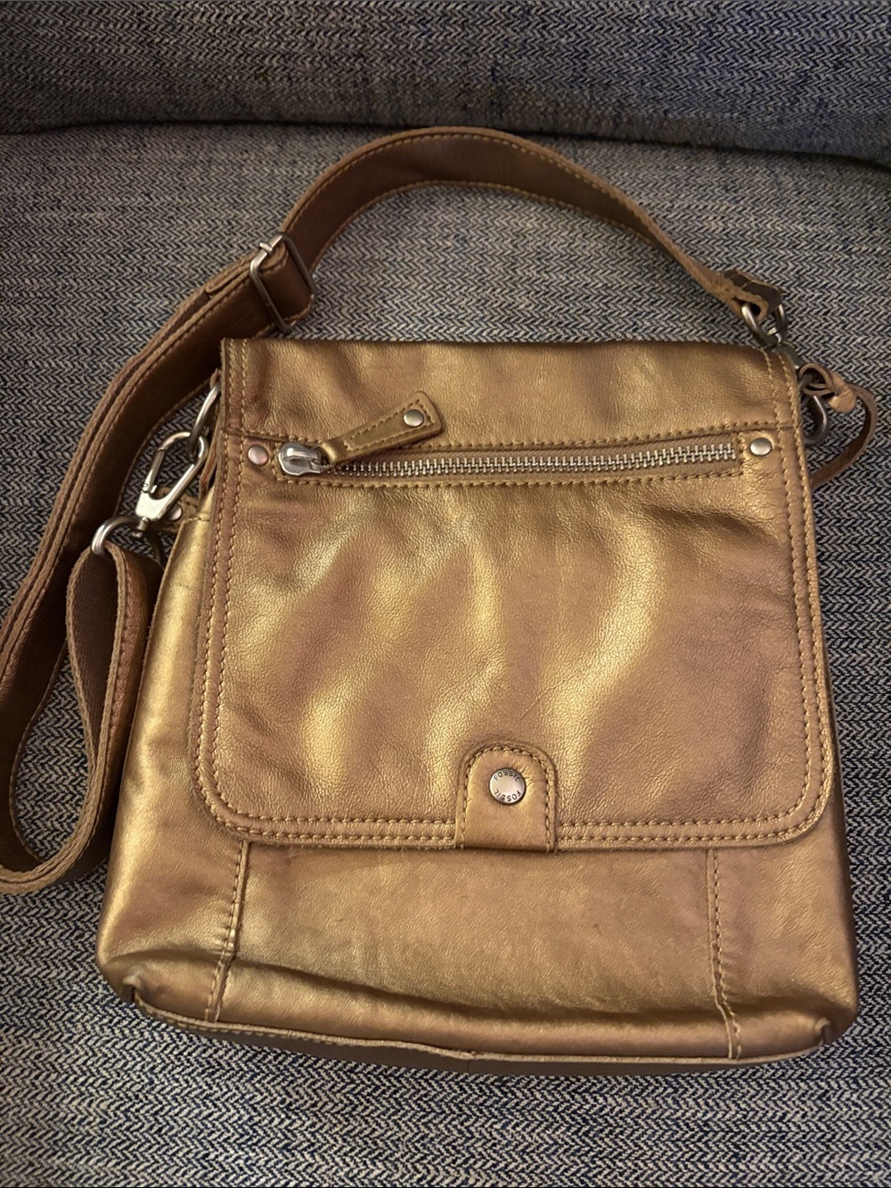 Fossil Metallic Bronze Organizer Crossbody Bag with Front Zip